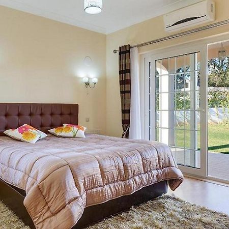 Villa Mikael - Free Wi-Fi - Aircon - Private Pool By Bedzy Albufeira Exterior photo
